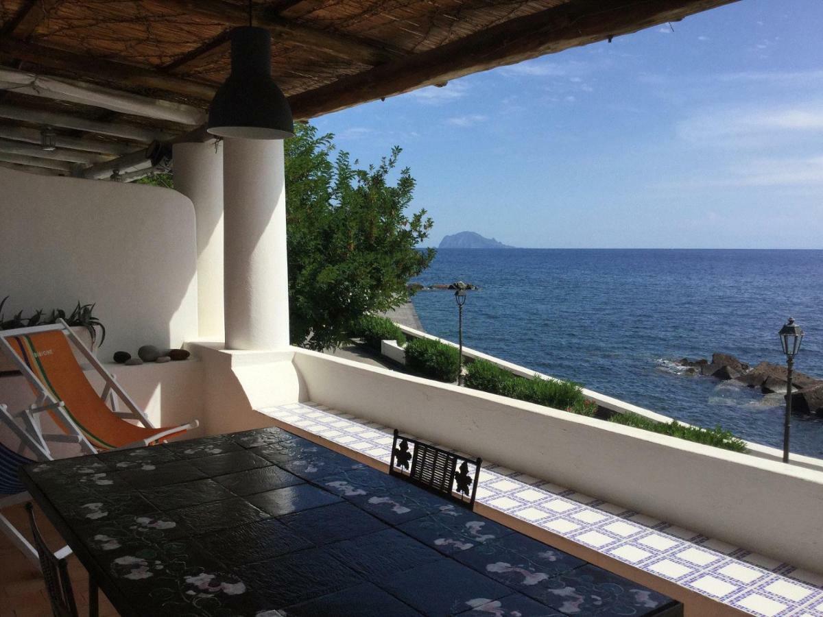 Apartmán La Terrazza Sul Mare Santa Marina Salina Exteriér fotografie